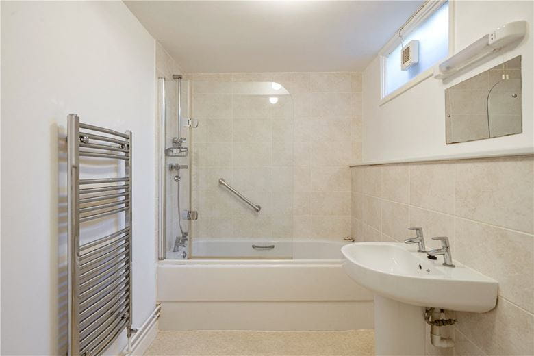 2 bedroom house, Sydney Mews, Bath BA2 - Available