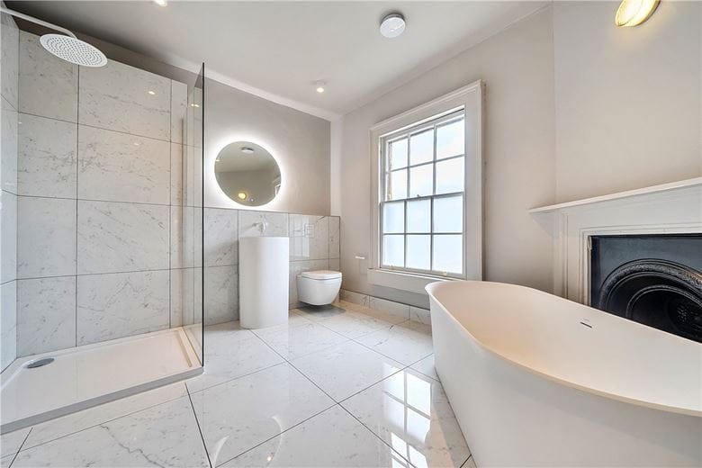 3 bedroom maisonette, Walcot Street, Bath BA1 - Available