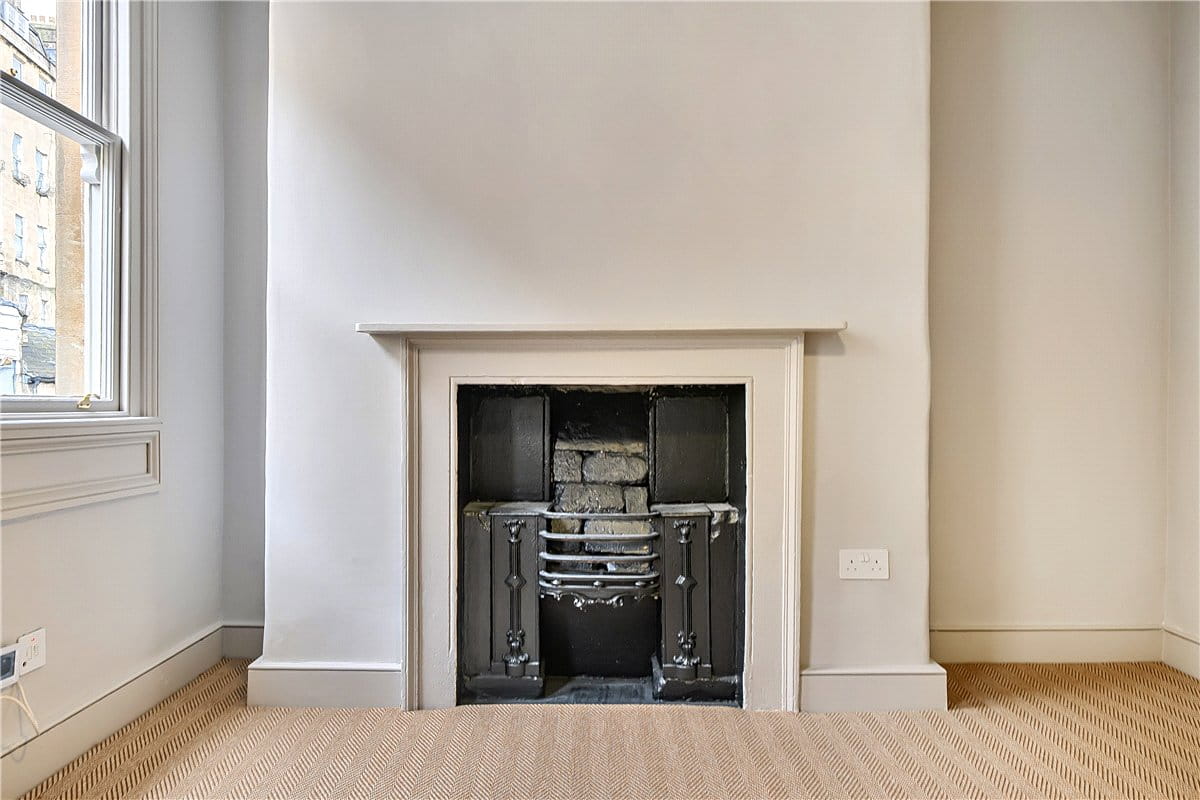 3 bedroom maisonette, Walcot Street, Bath BA1 - Available