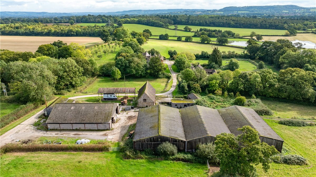 28.3 acres House, Wanswell, Berkeley GL13 - Sold STC