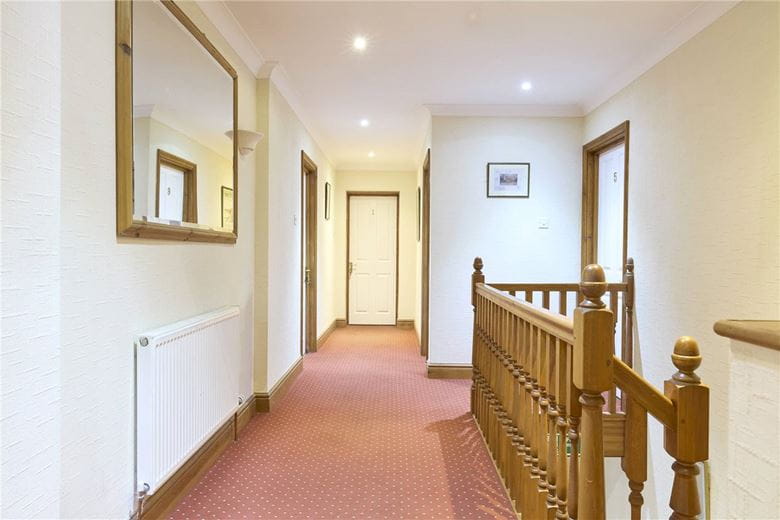 6 bedroom house, Warrington Street, Newmarket CB8 - Available