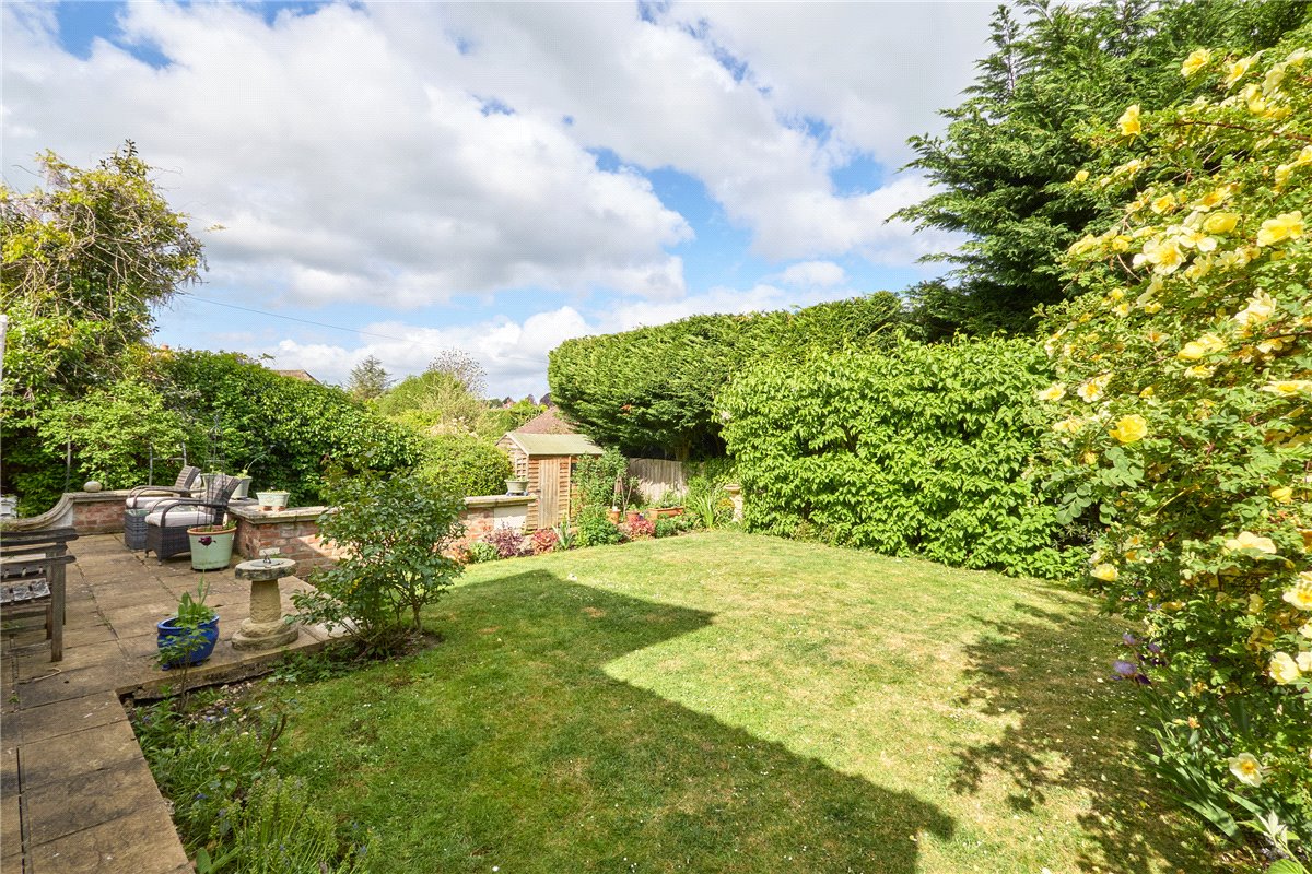 6 bedroom house, Warrington Street, Newmarket CB8 - Available