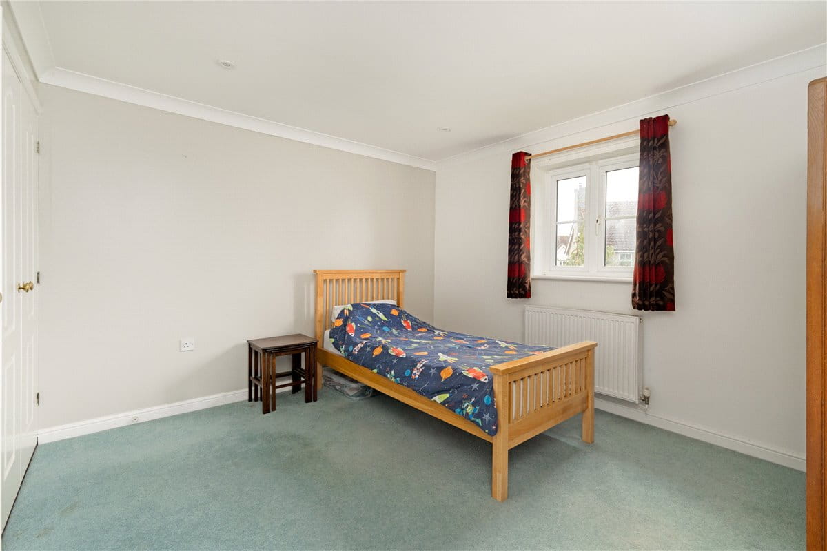 4 bedroom house, Damms Pastures, Highfields Caldecote CB23 - Sold