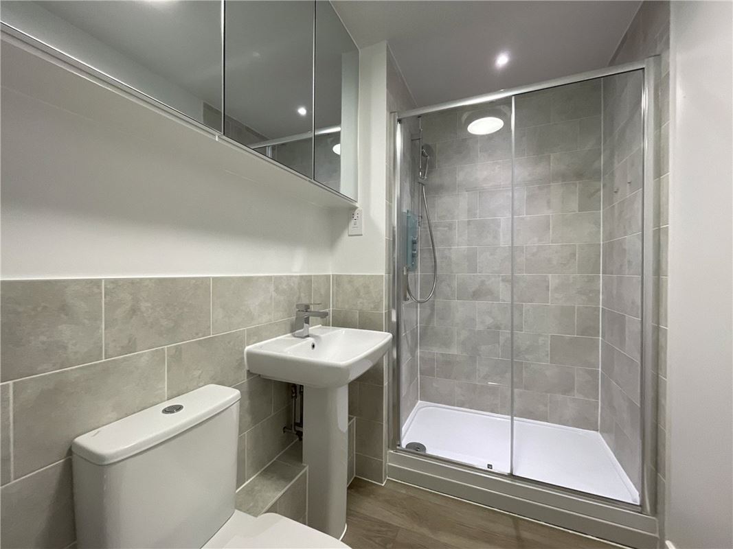 3 bedroom flat, Galton Road, Cambridge CB3 - Available