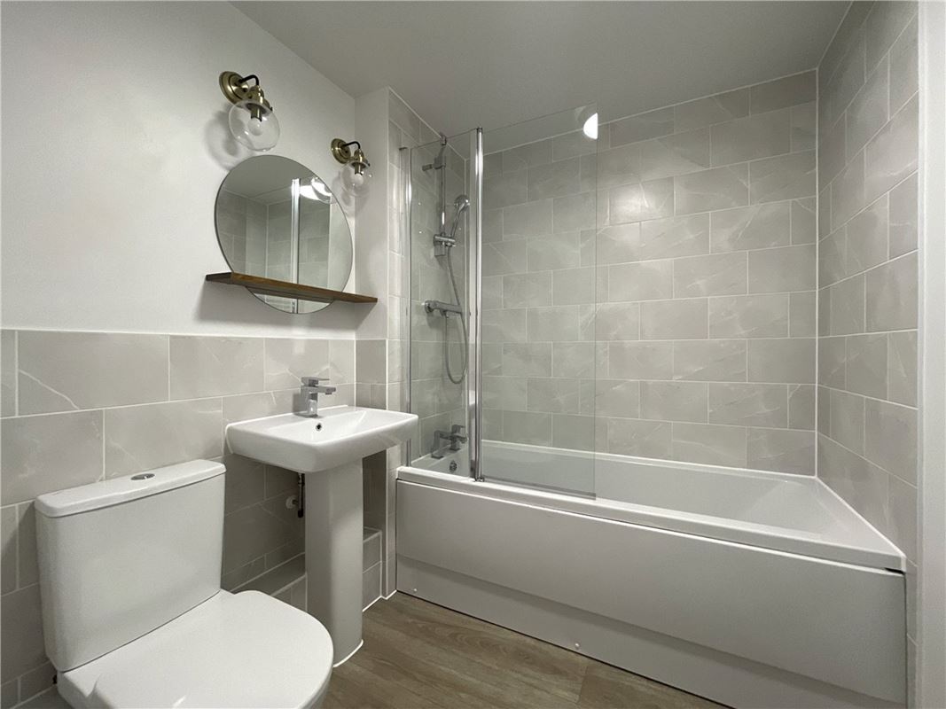 3 bedroom flat, Galton Road, Cambridge CB3 - Available