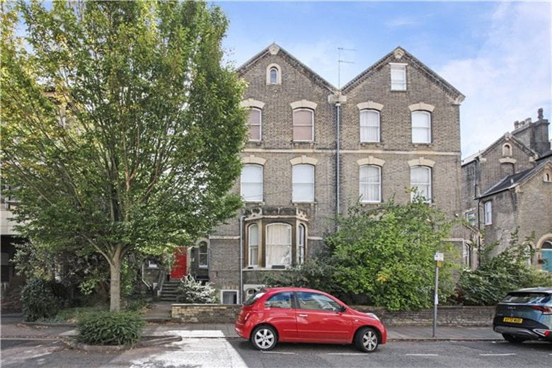 2 bedroom flat, Bateman Street, Cambridge CB2 - Available