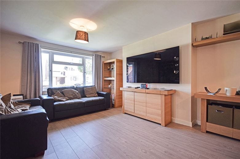 2 bedroom bungalow, Tavistock Road, Cambridge CB4 - Available