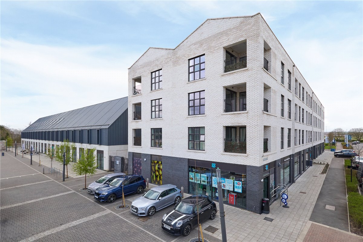 2 bedroom flat, Marleigh Avenue, Cambridge CB5 - Sold STC