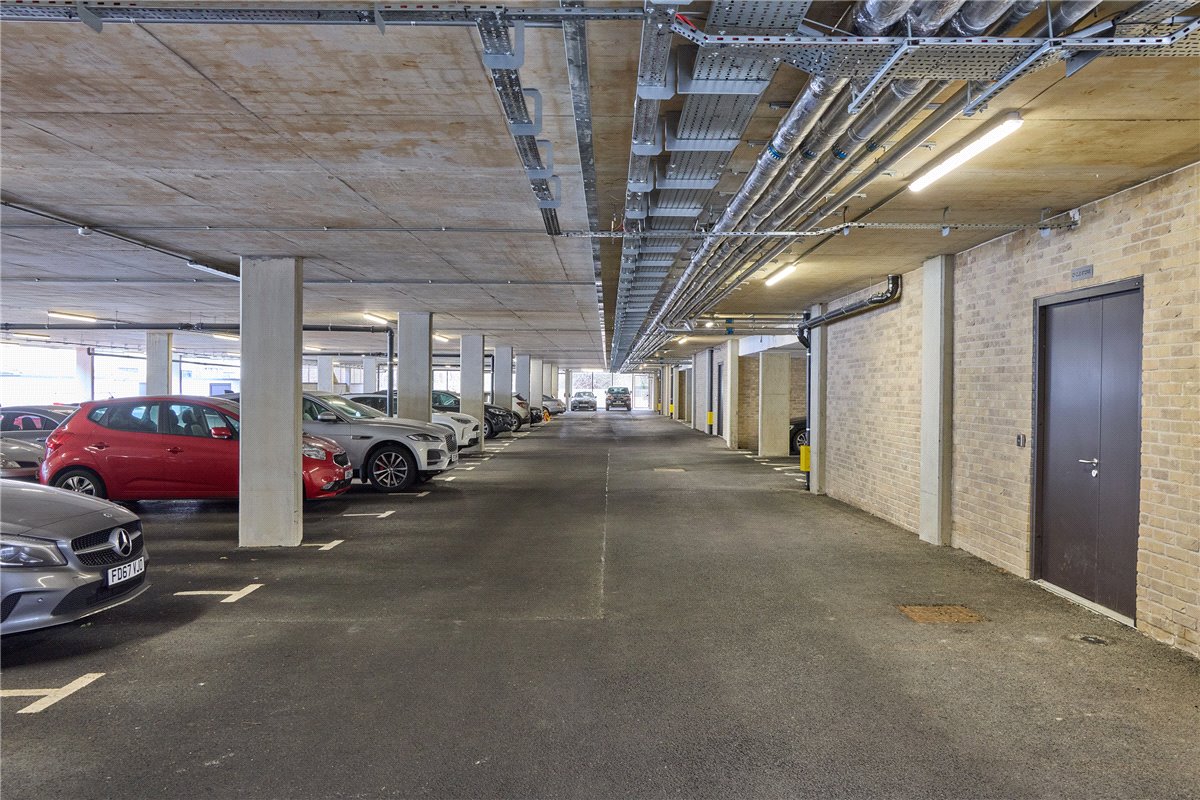 2 bedroom flat, Marleigh Avenue, Cambridge CB5 - Sold STC