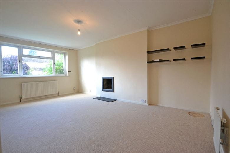 2 bedroom maisonette, Carisbrooke Road, Cambridge CB4 - Sold