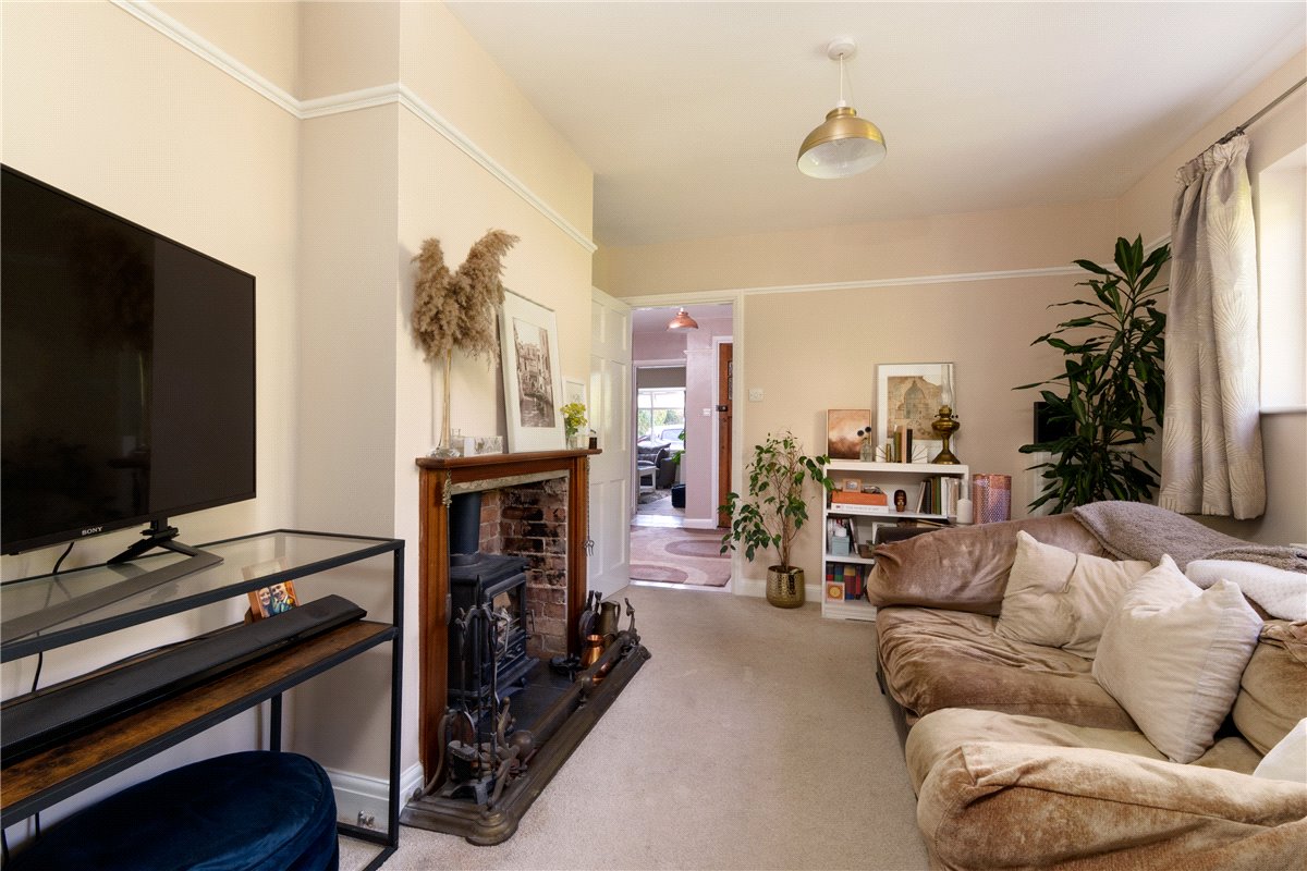 3 bedroom bungalow, Queen Ediths Way, Cambridge CB1 - Sold STC