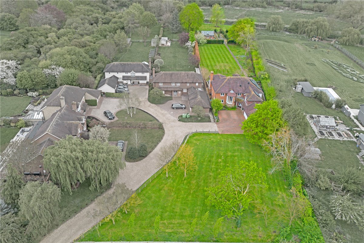 6 bedroom house, Rhee Meadows, Barrington CB22 - Sold STC