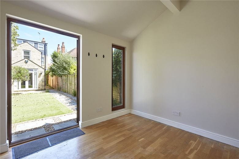 3 bedroom house, Clare Street, Cambridge CB4 - Sold