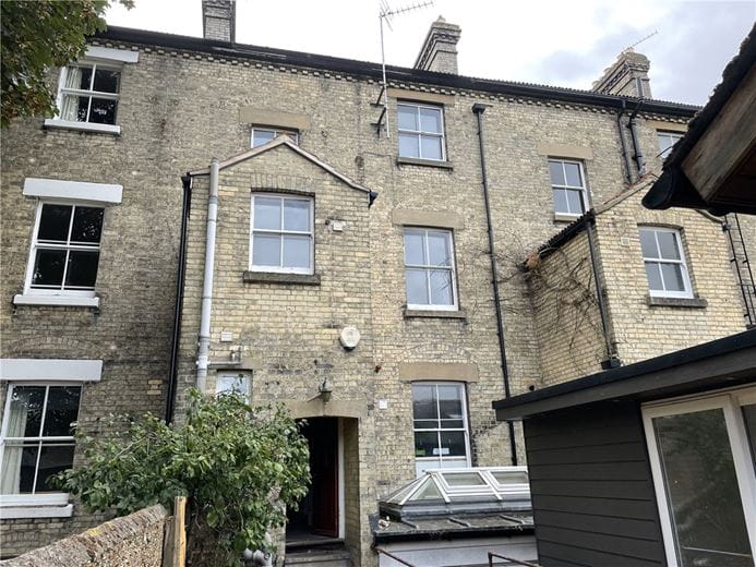  bedroom house, Warkworth Terrace, Cambridge CB1 - Available