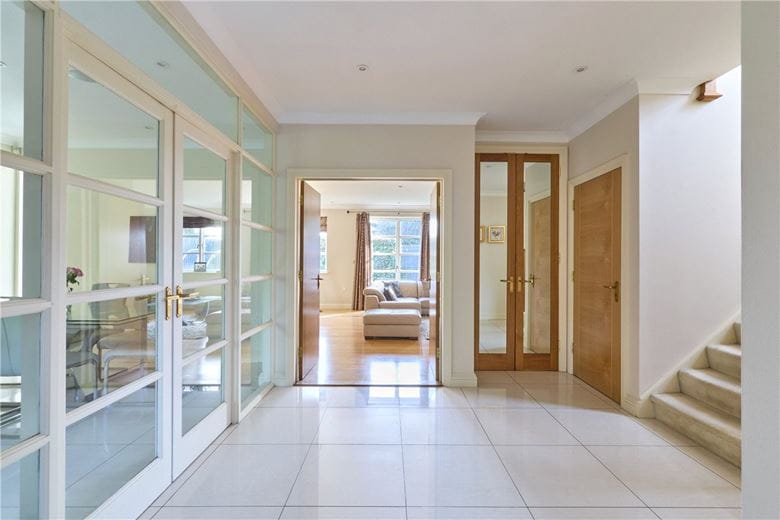 4 bedroom house, Mill Reef, Newmarket CB8 - Available