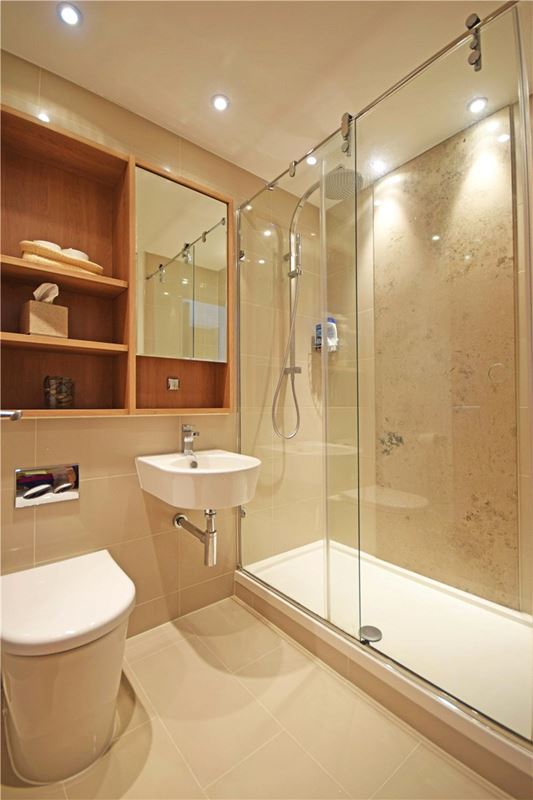 2 bedroom flat, Newton Court, Kingsley Walk CB5 - Available