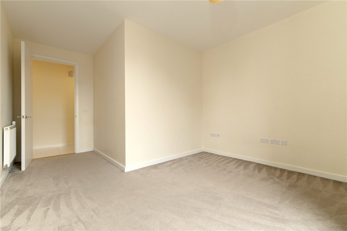 2 bedroom flat, Seekings Close, Trumpington CB2 - Sold