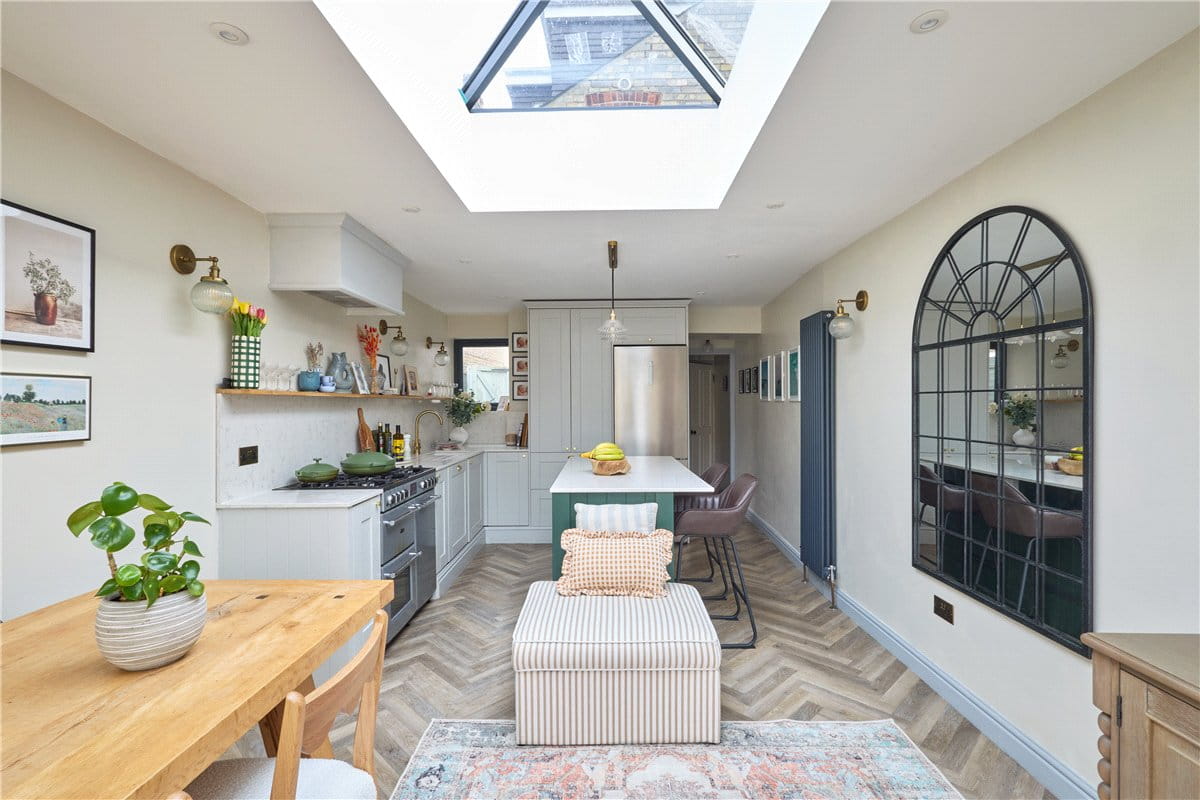 3 bedroom house, High Street, Cherry Hinton CB1 - Available