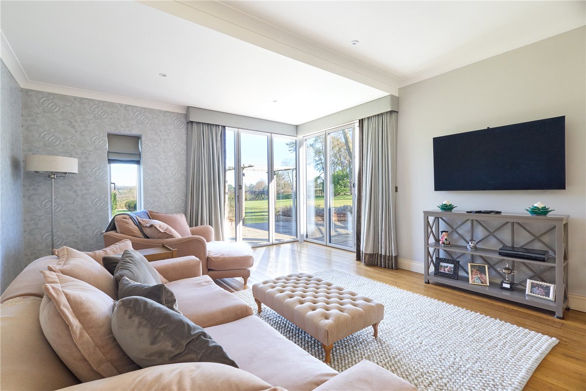 5 bedroom house, Centre Drive, Newmarket CB8 - Sold STC