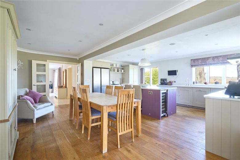 5 bedroom house, Centre Drive, Newmarket CB8 - Sold STC