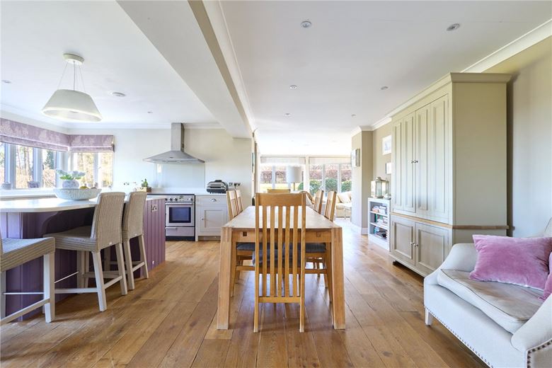 5 bedroom house, Centre Drive, Newmarket CB8 - Sold STC