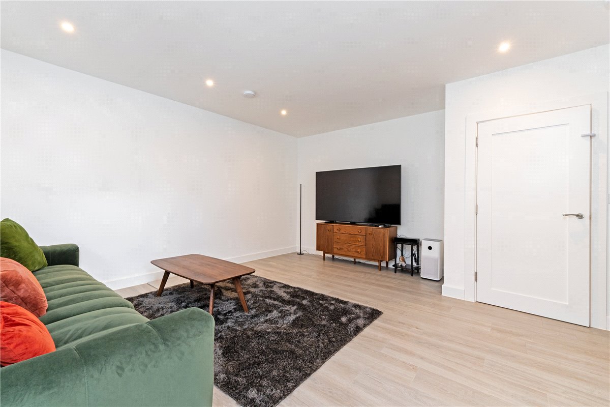 4 bedroom house, Turvill Place, Cambridge CB4 - Sold STC