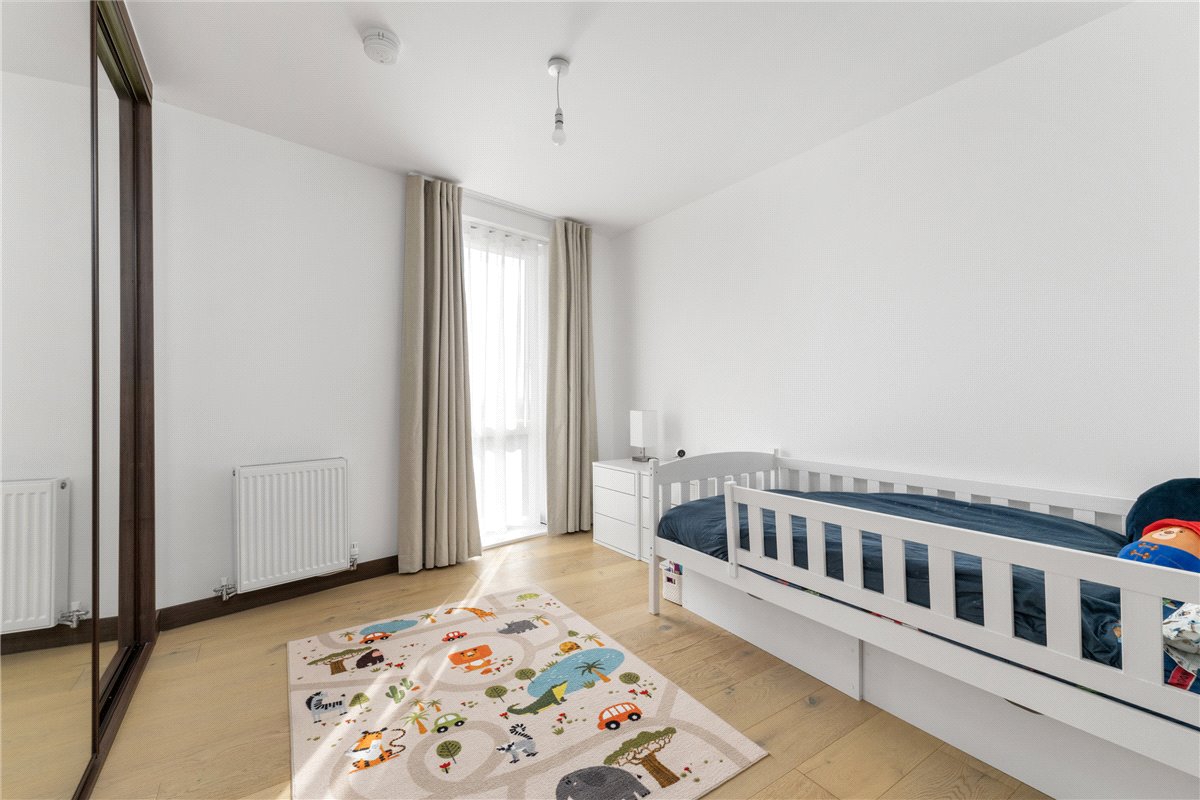 2 bedroom flat, Station Square, Cambridge CB1 - Sold