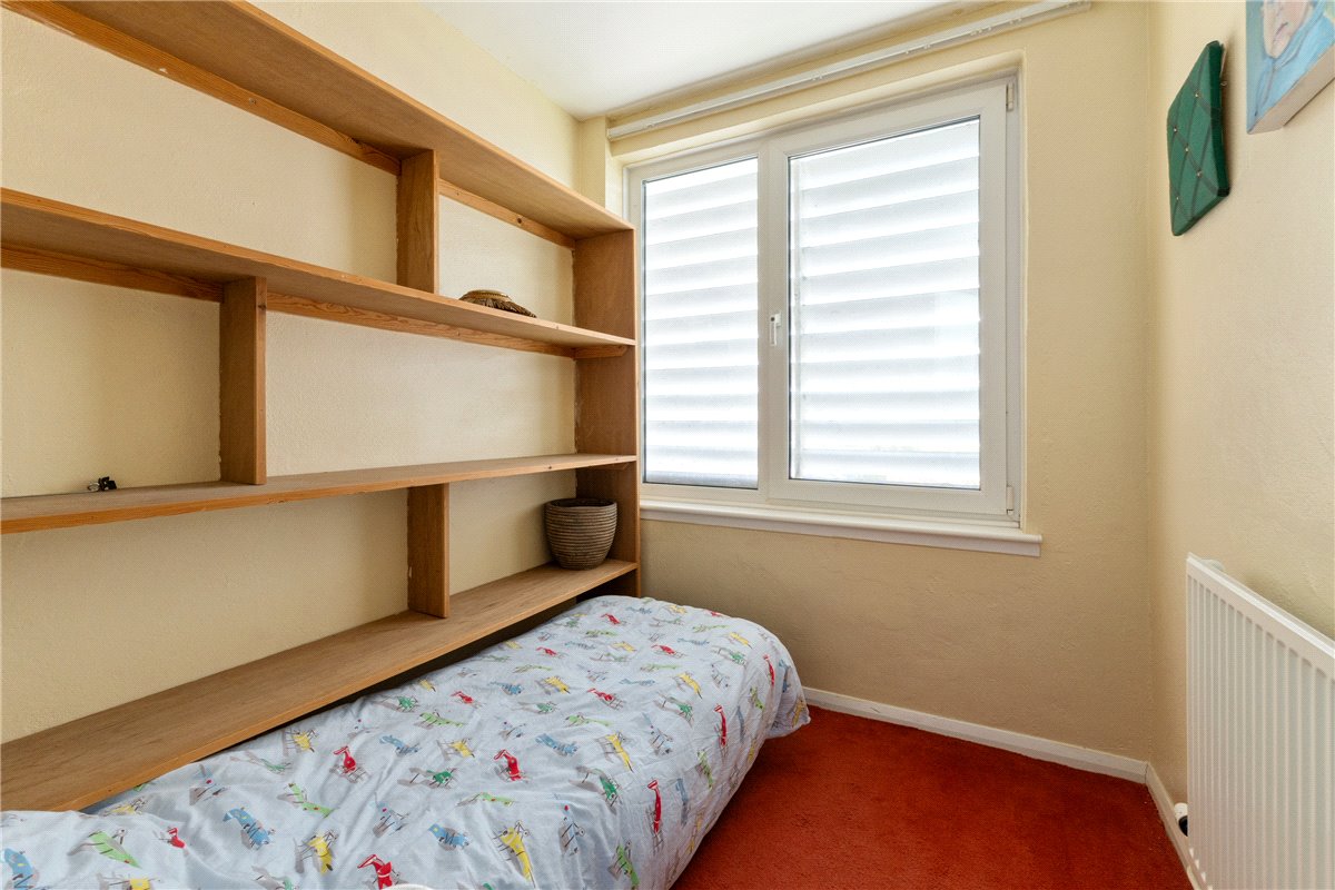 3 bedroom flat, Sherlock Close, Cambridge CB3 - Sold STC