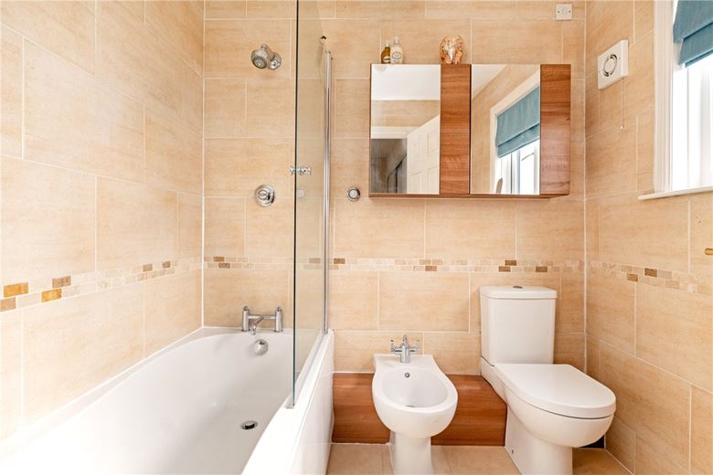 4 bedroom house, Willow Grove, Lode CB25 - Available