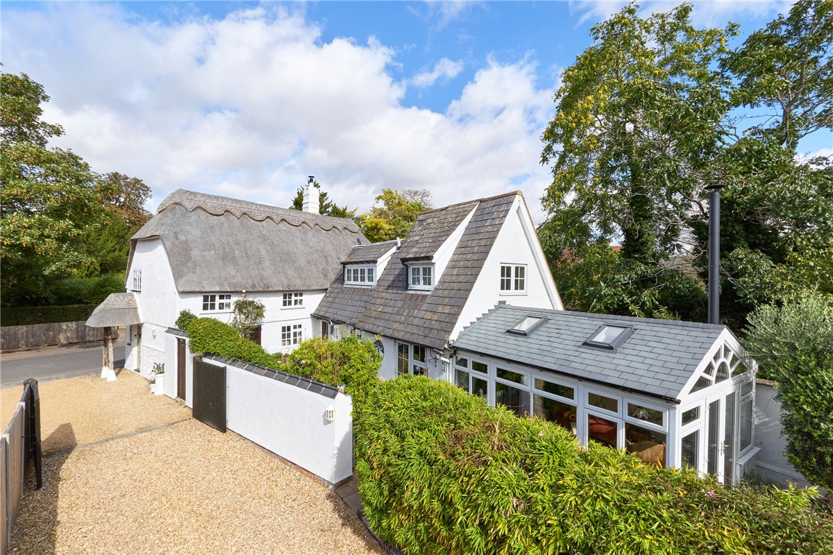 5 bedroom house, High Street, Melbourn SG8 - Available