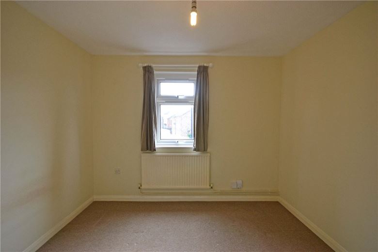 2 bedroom flat, Minerva Way, Cambridge CB4 - Available