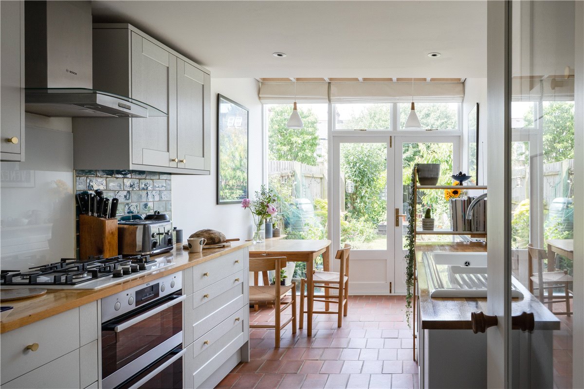 2 bedroom house, Ross Street, Cambridge CB1 - Sold STC