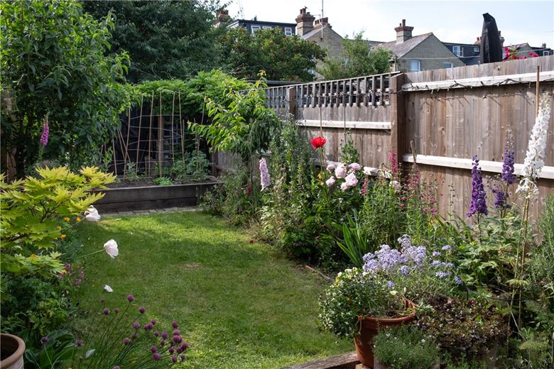 2 bedroom house, Ross Street, Cambridge CB1 - Sold STC