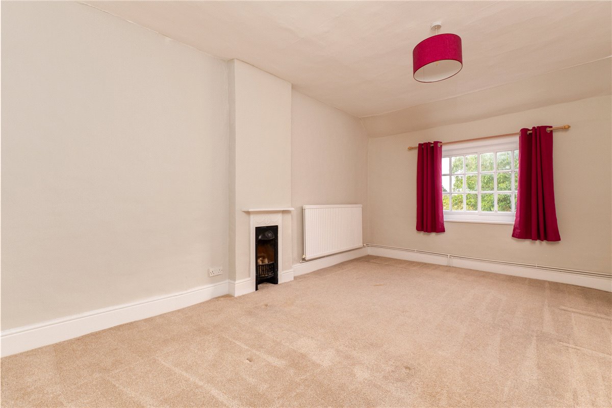 4 bedroom house, Hilton Road, Fenstanton PE28 - Available