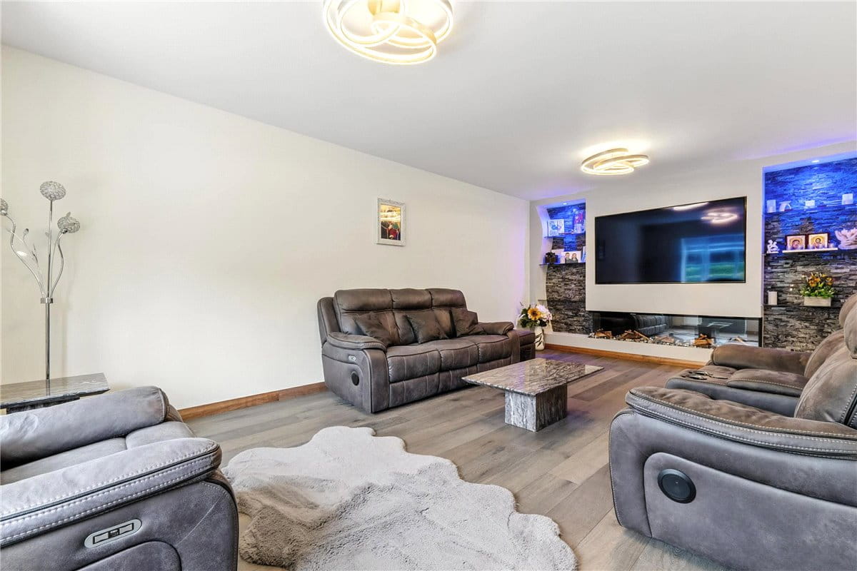 7 bedroom house, Kides Crescent, Longstanton CB24 - Available