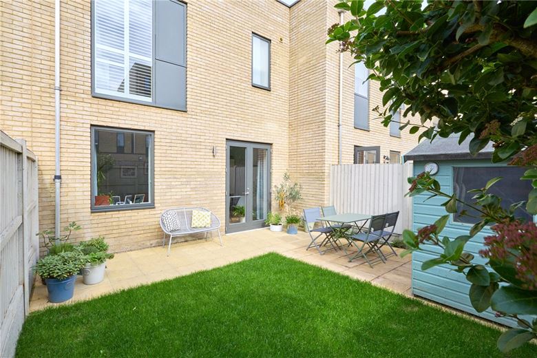 2 bedroom house, Forbes Close, Trumpington CB2 - Available