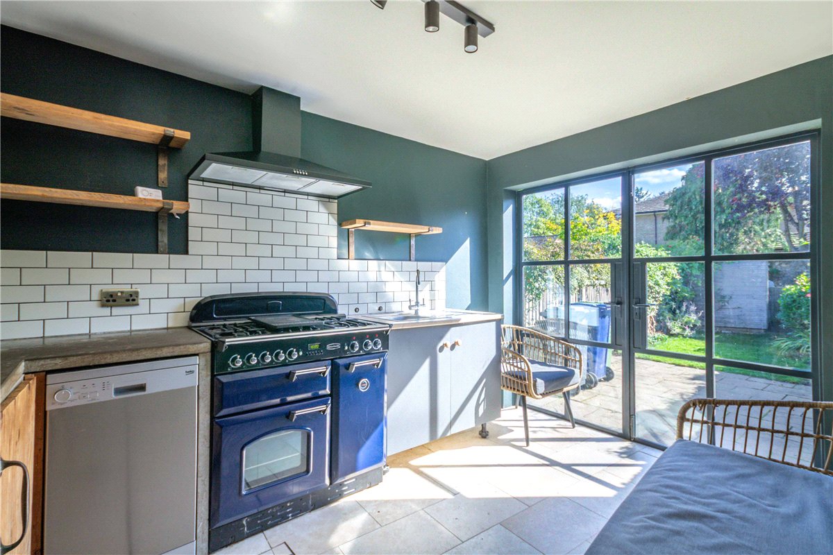 2 bedroom house, High Street, Chesterton CB4 - Available