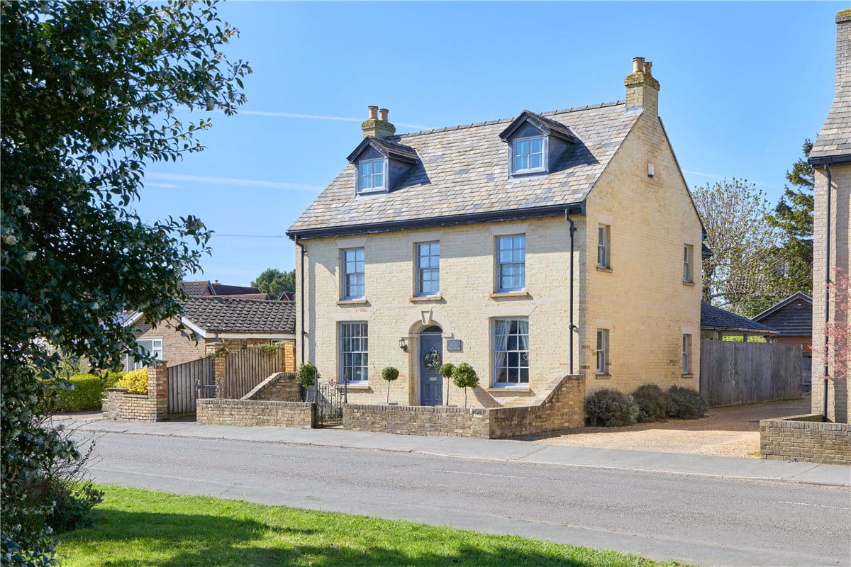 5 bedroom house, Water Lane, Oakington CB24 - Available