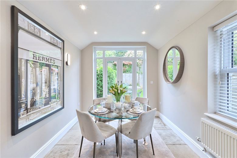 3 bedroom house, Clare Street, Cambridge CB4 - Available