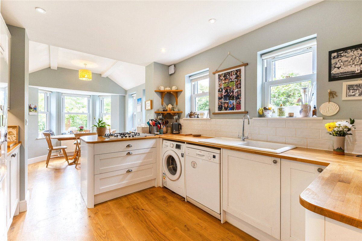 4 bedroom house, Fulbrooke Road, Cambridge CB3 - Available