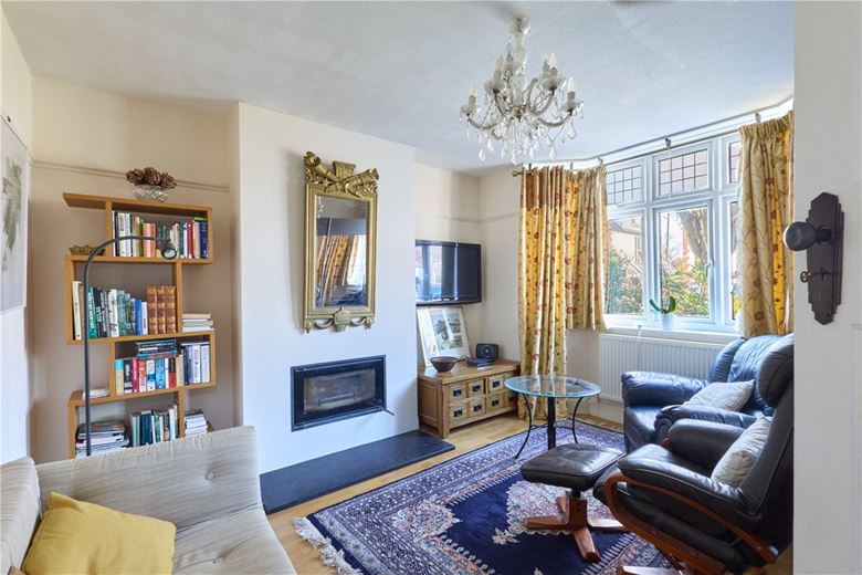 3 bedroom house, Orchard Avenue, Cambridge CB4 - Sold STC