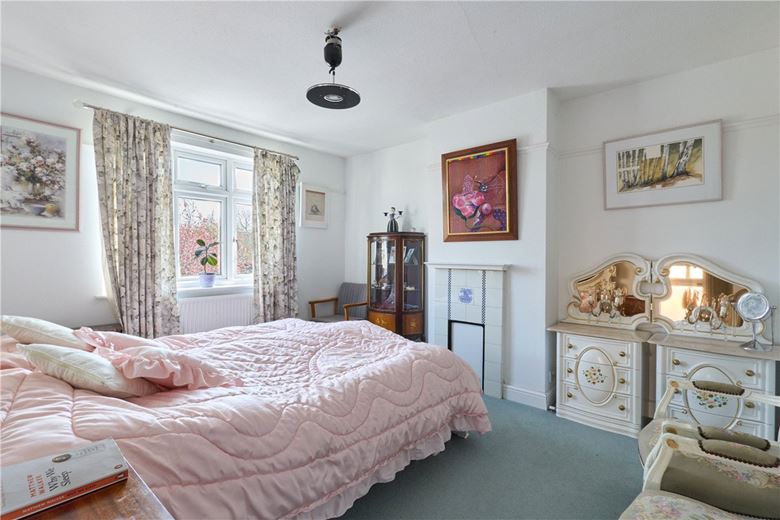 3 bedroom house, Orchard Avenue, Cambridge CB4 - Sold STC