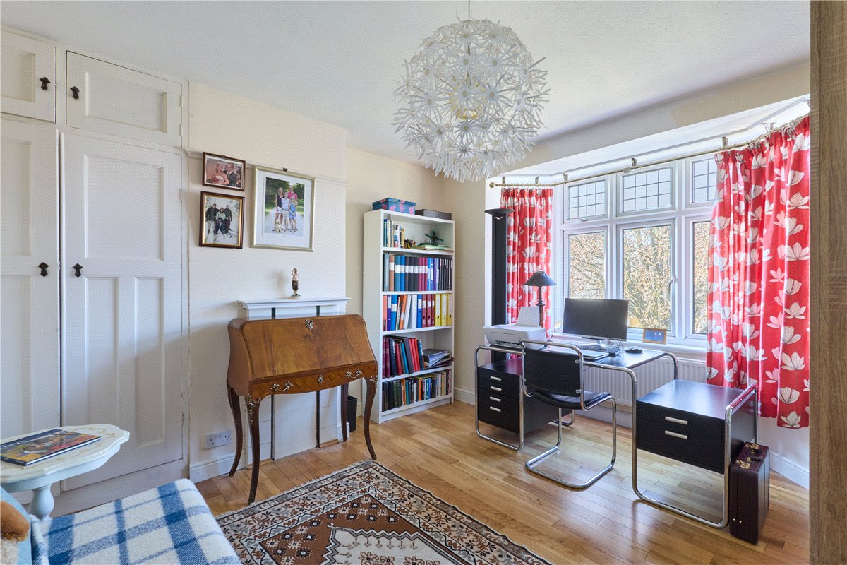 3 bedroom house, Orchard Avenue, Cambridge CB4 - Sold STC