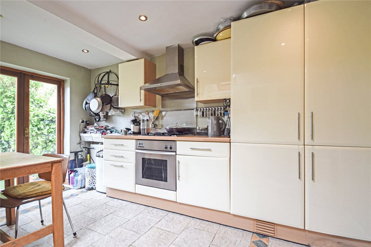 3 bedroom house, Petworth Street, Cambridge CB1 - Available