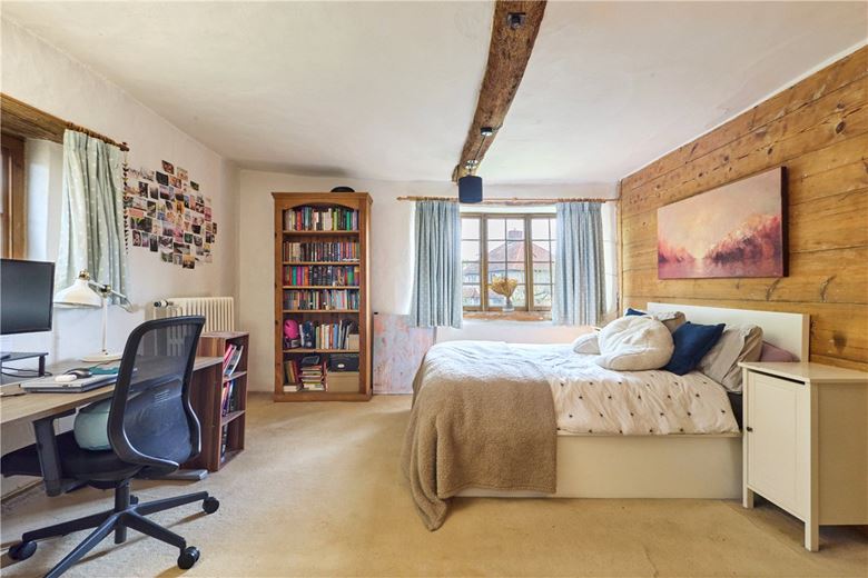 5 bedroom house, Station Road, Histon CB24 - Available