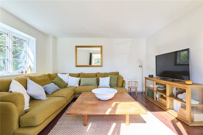 4 bedroom house, Cambridge Road, Oakington CB24 - Available