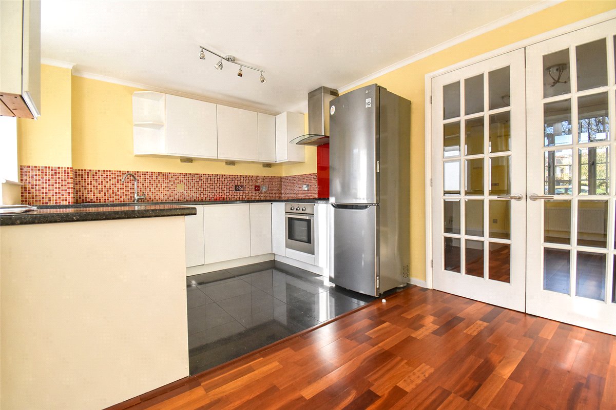 3 bedroom house, Tamarin Gardens, Cherry Hinton CB1 - Available