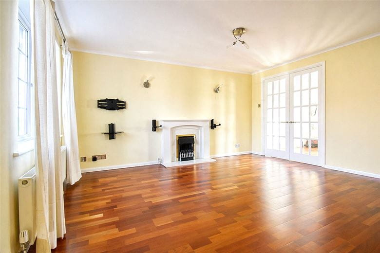 3 bedroom house, Tamarin Gardens, Cherry Hinton CB1 - Available