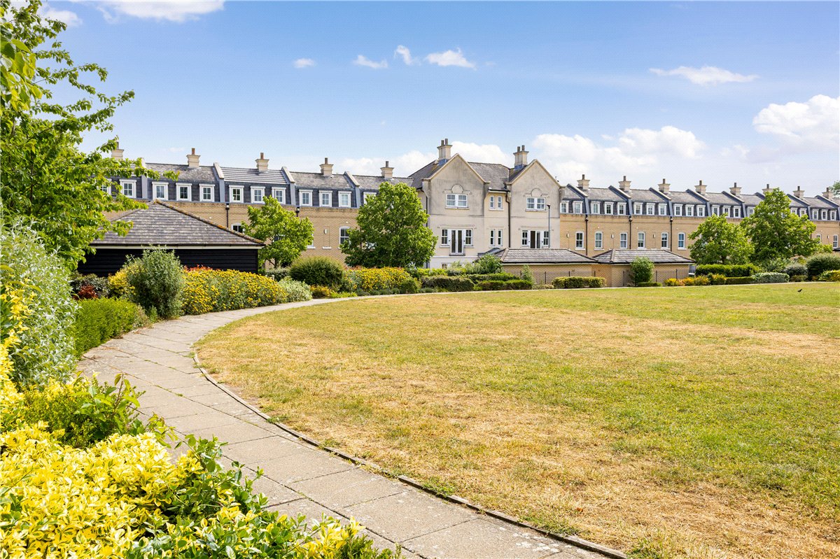 4 bedroom house, St. Matthews Gardens, Cambridge CB1 - Available