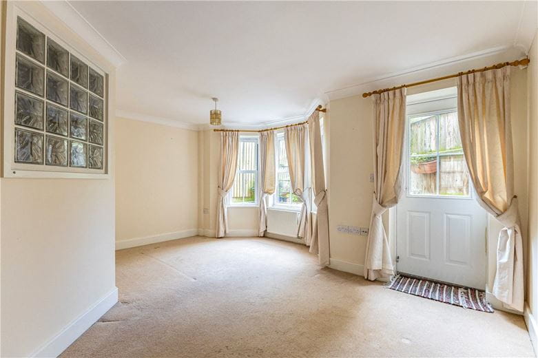 4 bedroom house, St. Matthews Gardens, Cambridge CB1 - Available